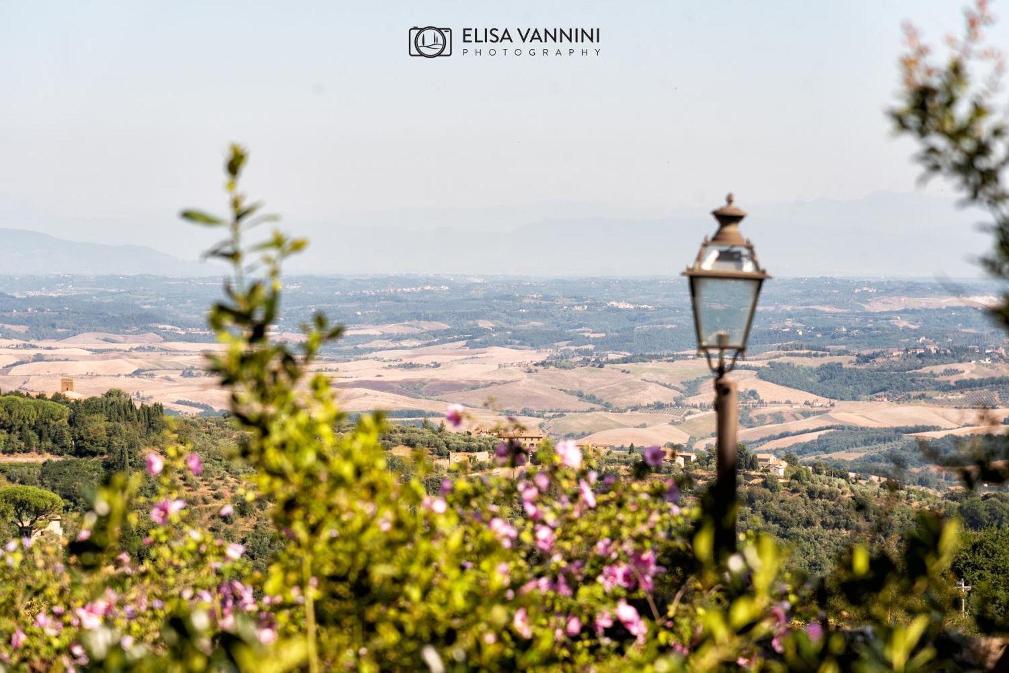 A Casa Di Rache & Bea Lägenhet Volterra Exteriör bild