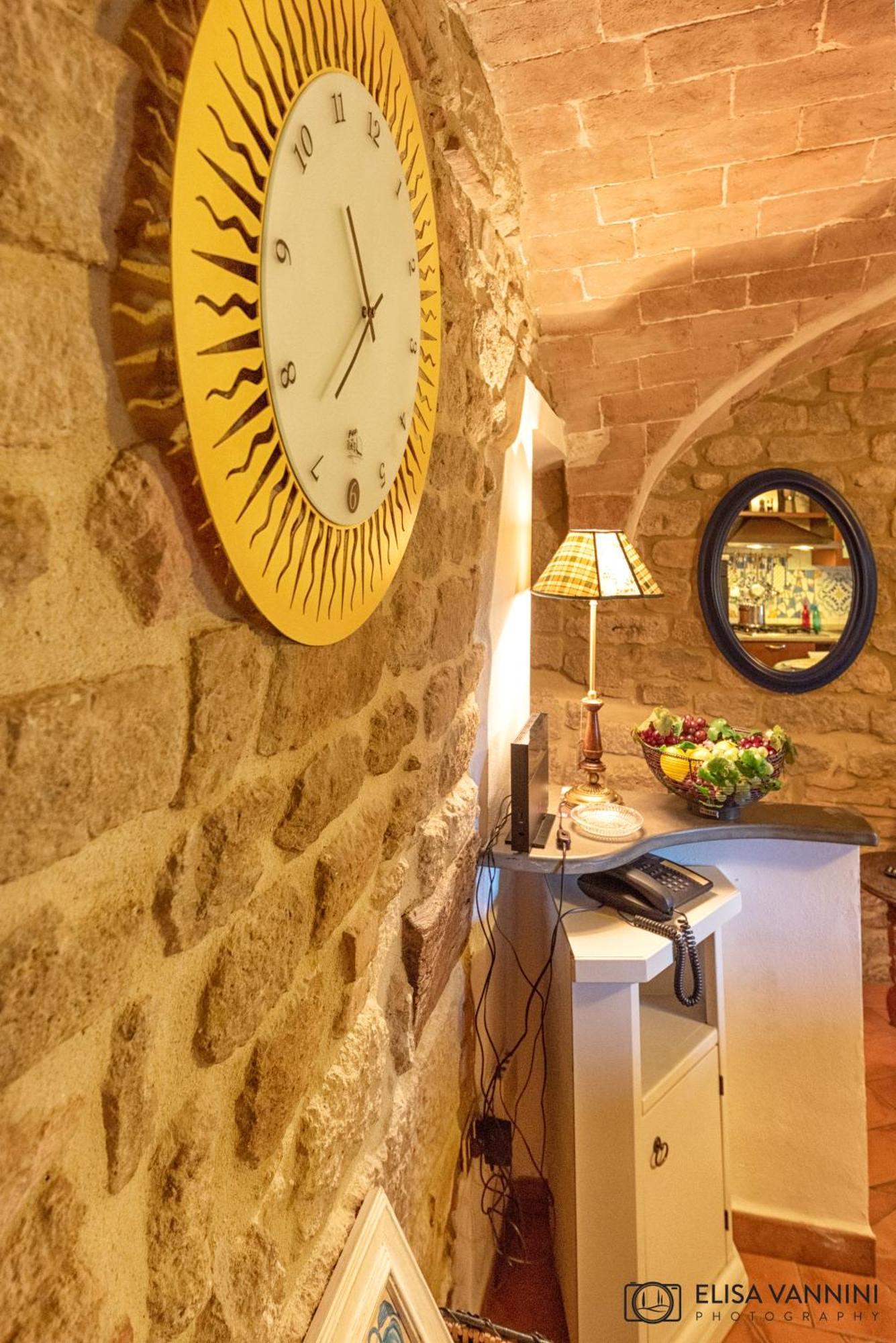 A Casa Di Rache & Bea Lägenhet Volterra Exteriör bild