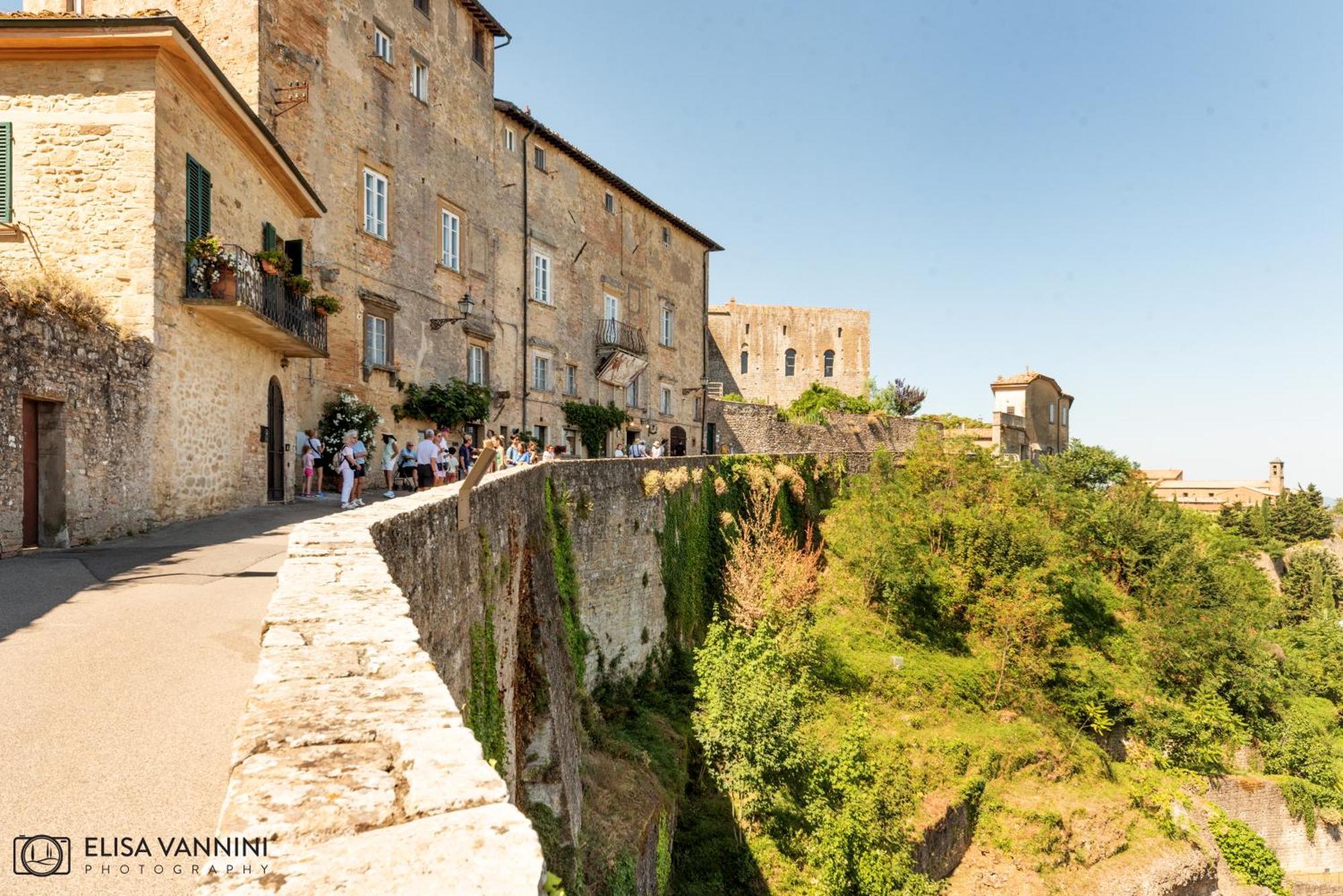A Casa Di Rache & Bea Lägenhet Volterra Exteriör bild